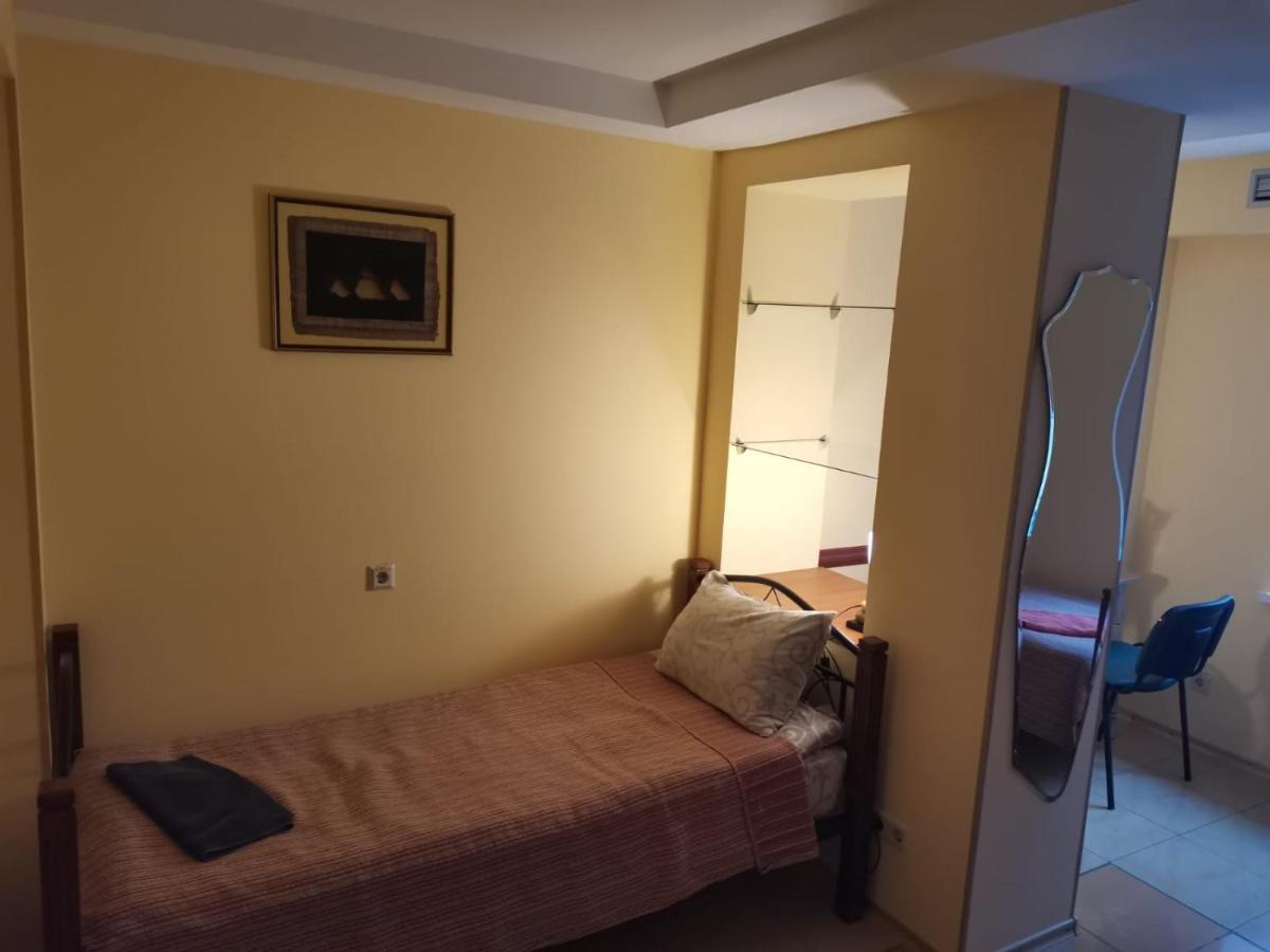 Westend Hostel Kijev Kültér fotó