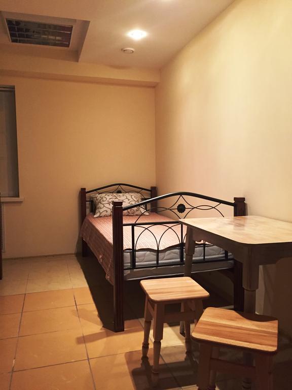 Westend Hostel Kijev Szoba fotó